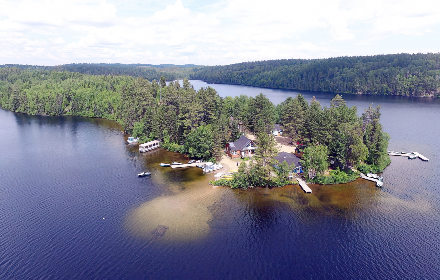 Forfait pêche – plan américain (repas inclus) — Pourvoirie Lac Dumoulin – Pourvoirie Lac Dumoulin