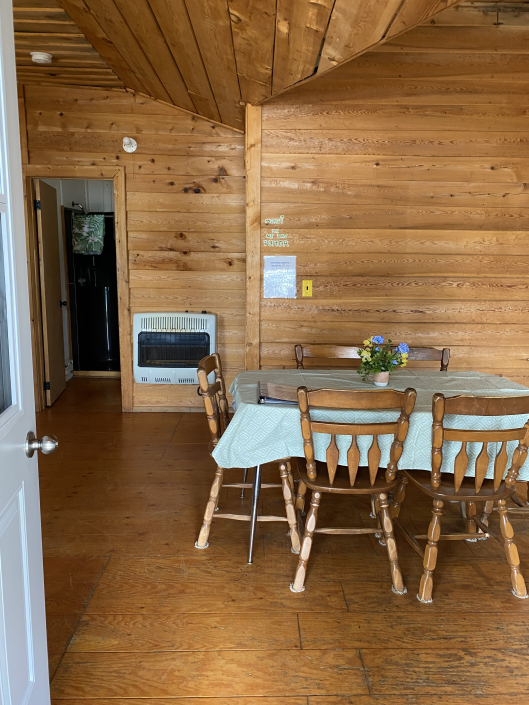 Cabin Cottage 3 — Pourvoirie Lac Dumoulin – Pourvoirie Lac Dumoulin