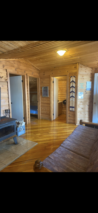 Cabin Cottage 2 — Pourvoirie Lac Dumoulin – Pourvoirie Lac Dumoulin