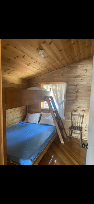 Cabin Cottage 2 — Pourvoirie Lac Dumoulin – Pourvoirie Lac Dumoulin