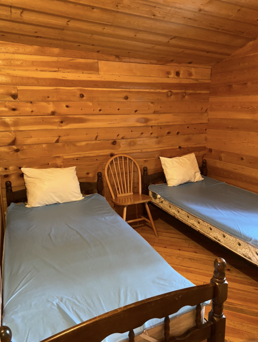 Cabin 4 – Pourvoirie Lac Dumoulin